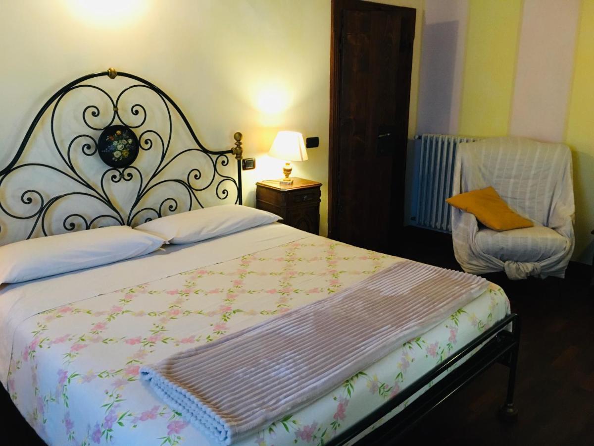 B&B Ai Tre Confini Monzambano Εξωτερικό φωτογραφία