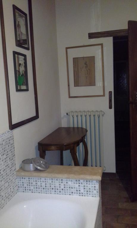 B&B Ai Tre Confini Monzambano Εξωτερικό φωτογραφία
