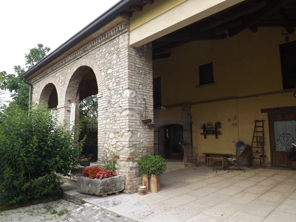B&B Ai Tre Confini Monzambano Εξωτερικό φωτογραφία