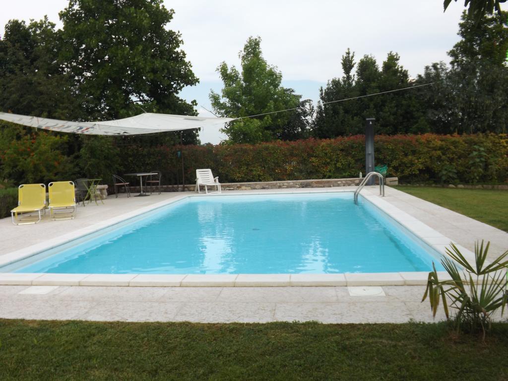 B&B Ai Tre Confini Monzambano Εξωτερικό φωτογραφία