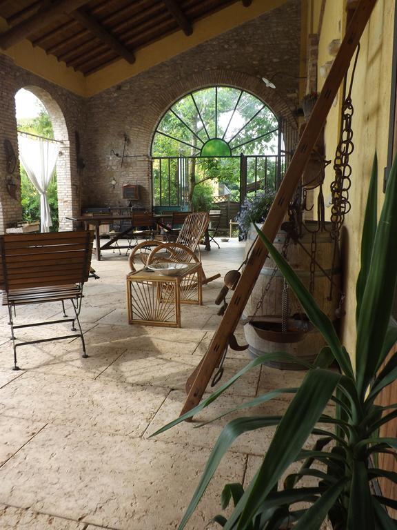 B&B Ai Tre Confini Monzambano Εξωτερικό φωτογραφία