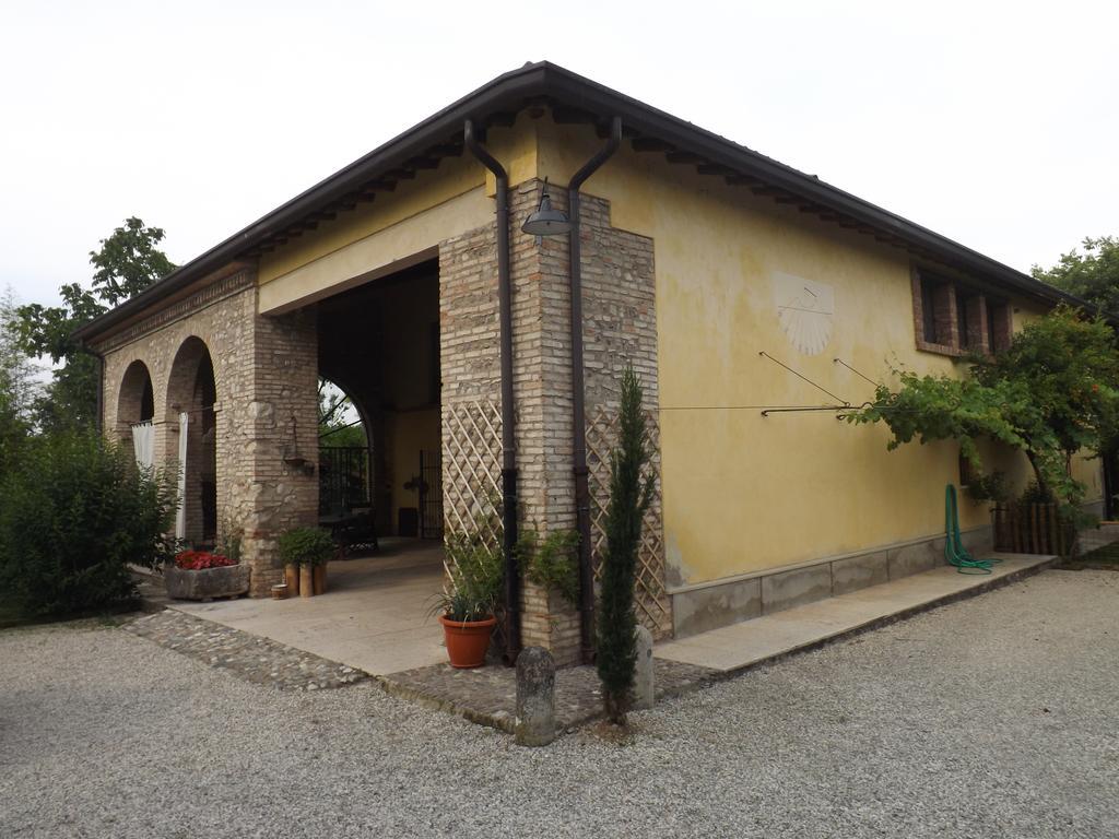 B&B Ai Tre Confini Monzambano Εξωτερικό φωτογραφία