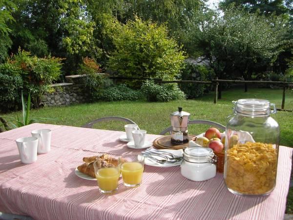 B&B Ai Tre Confini Monzambano Εξωτερικό φωτογραφία
